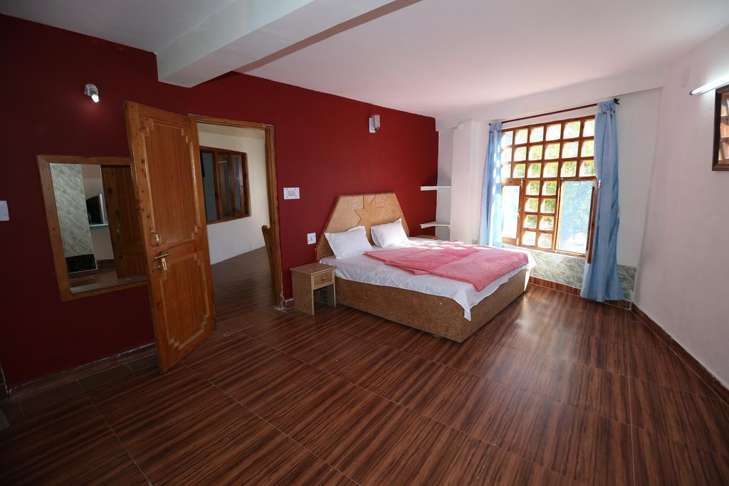 Hotel Ridge View Маналі Номер фото